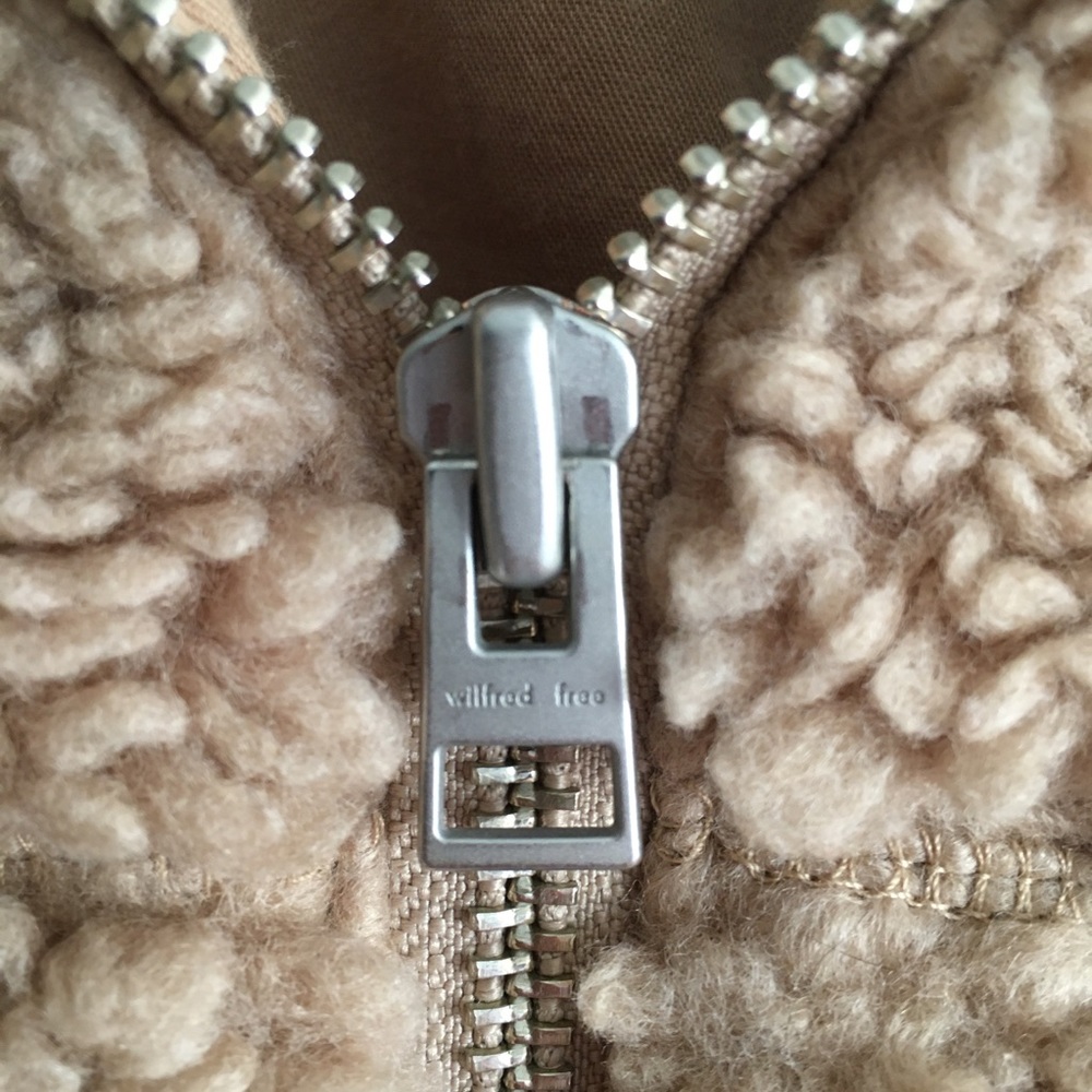 Aritzia Wilfred Free The Teddy Jacket - Picture 9 of 13